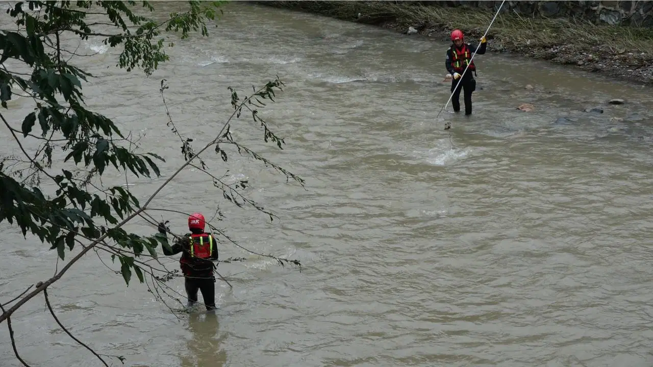 Giresun’da Sel Felaketinde Kaybolan Aile Bireyleri İçin Arama Çalışmaları Devam Ediyor