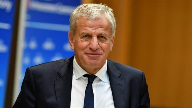 SON HABERLER |  Servet Yardımcı TFF başkanlık adaylığından çekildi!