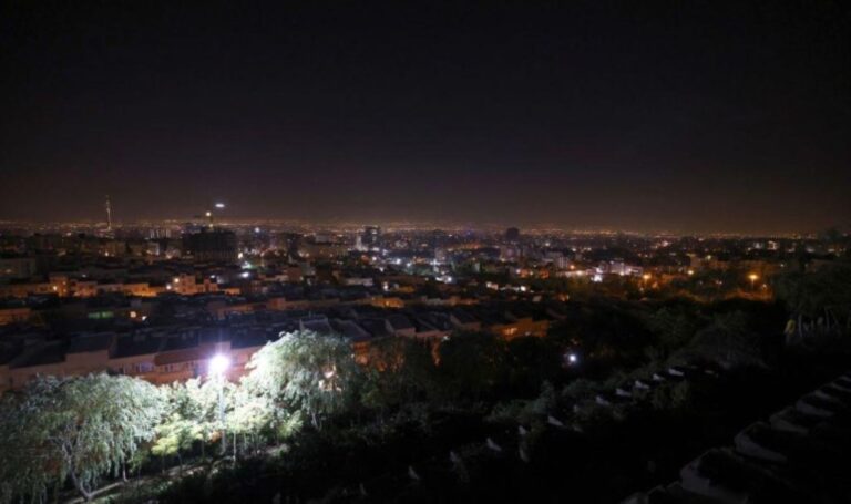 İranlı yetkililere göre Tahran, İsrail’e “çarpıcı” bir yanıt vermeye hazırlanıyor – Son Dakika Dünya Haberleri