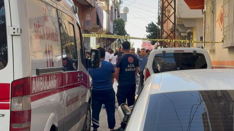 Gaziantep’te erkek dehşeti: Boşanma aşamasındaki eşini katledip intihar etti! – Son Dakika Türkiye Haberleri