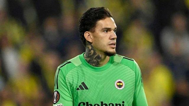 Fenerbahçe’de eldivenler değişiyor! Ederson’dan ayrılık resti, kale için rüya süperstar…