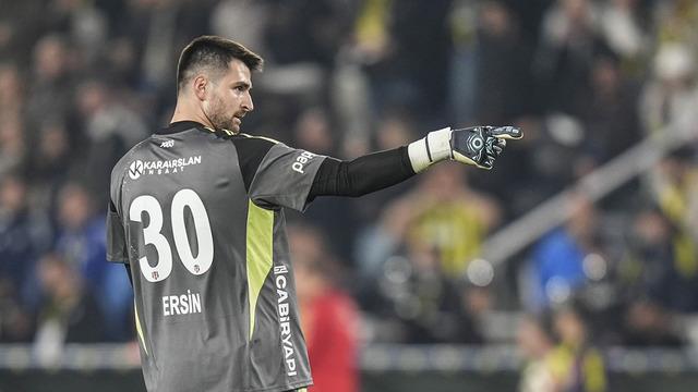 Beşiktaş’tan ayrılan Ersin Destanoğlu’nun yeni adresi şaşırttı!