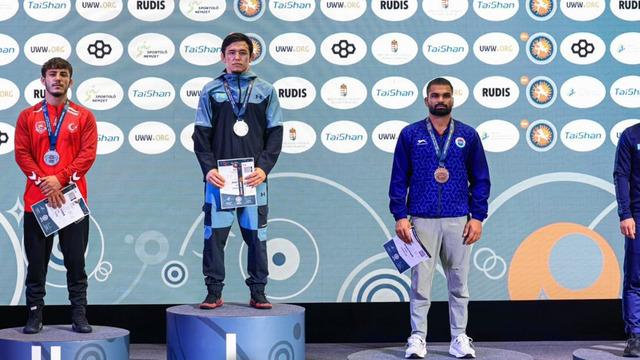 Tolga Özbek’ten gümüş, Alperen Atar’dan bronz madalya